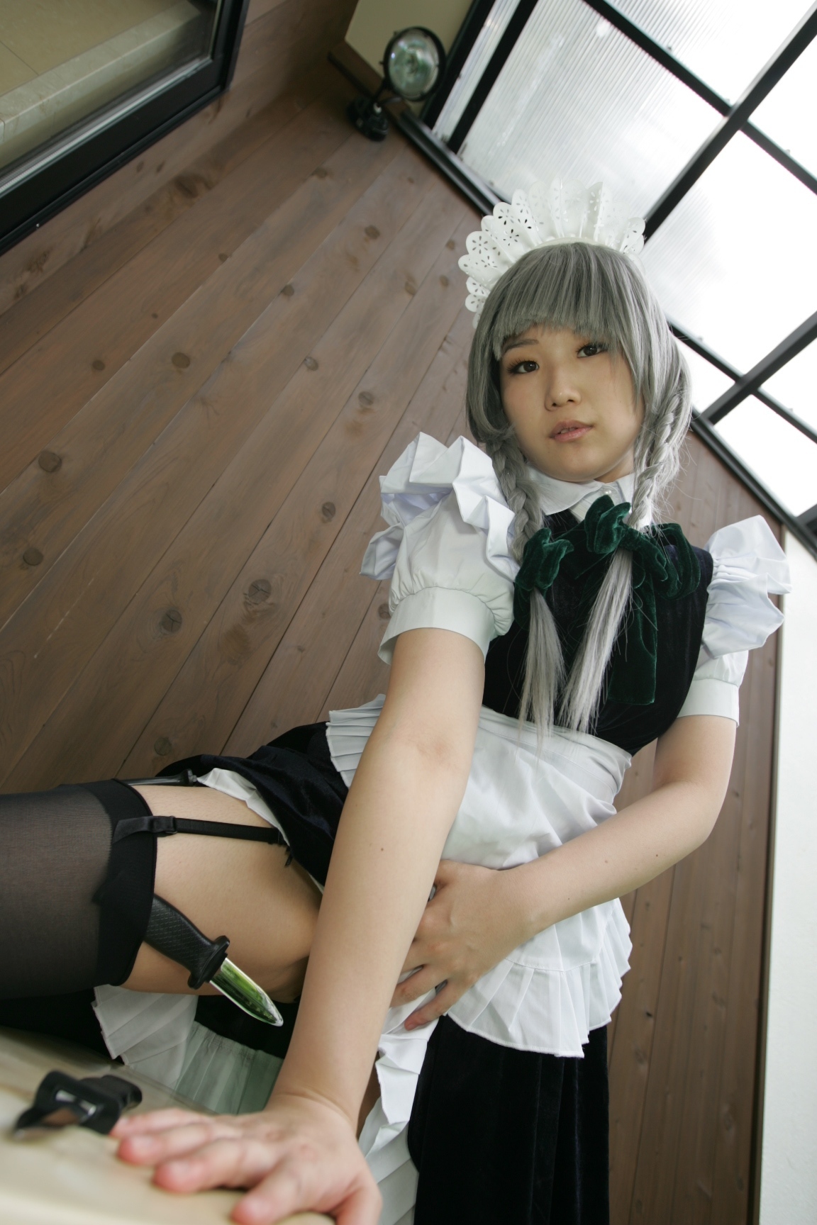 黑丝游戏美女　[Cosplay]Izayoi-Sakuya 日本超级诱惑美女图片写真
